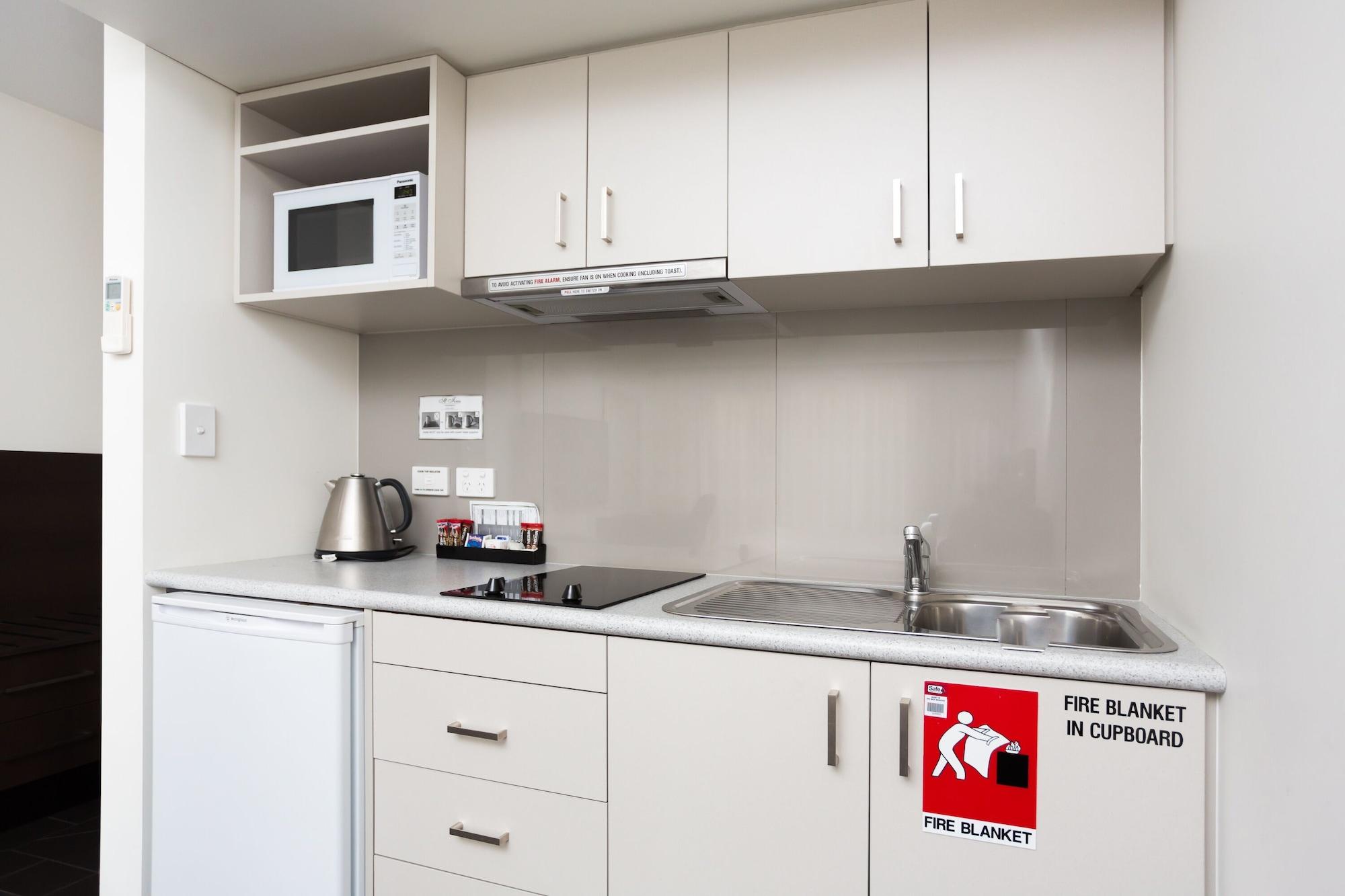 St Ives Apartments Хобарт Экстерьер фото