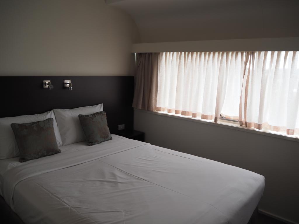 St Ives Apartments Хобарт Экстерьер фото