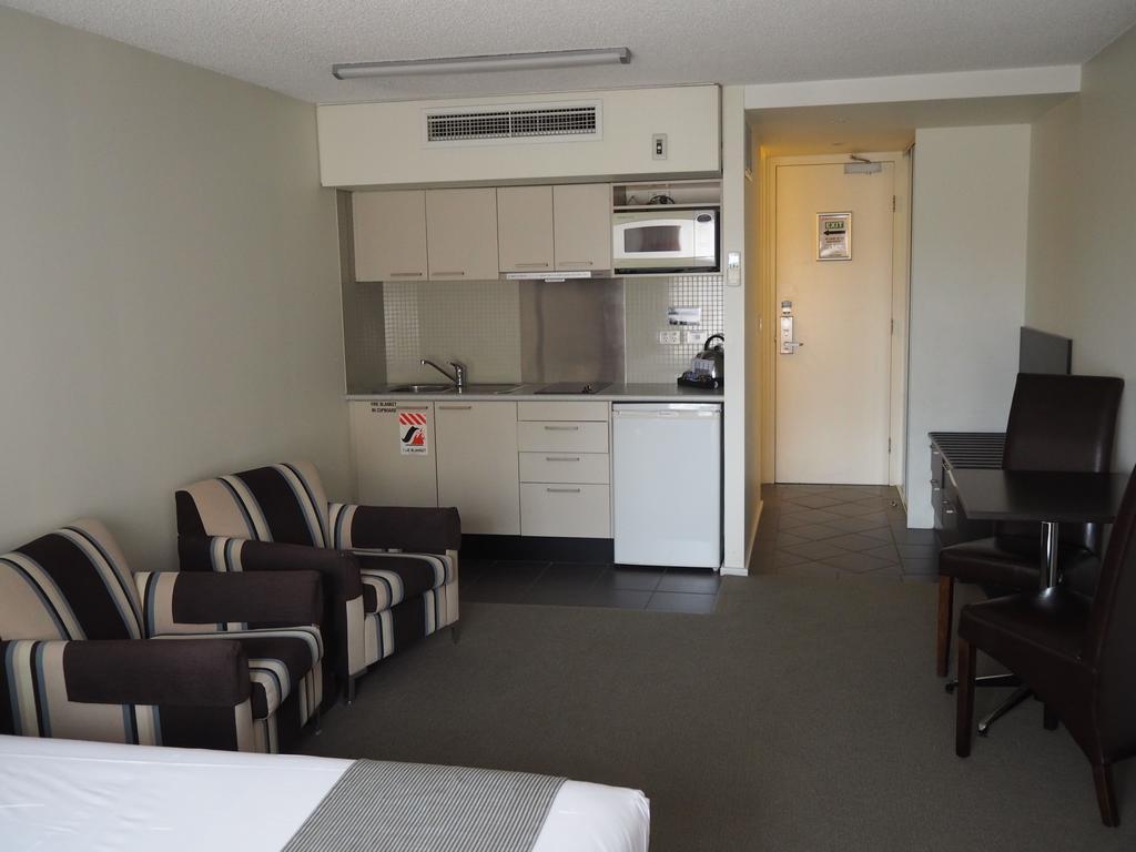 St Ives Apartments Хобарт Экстерьер фото