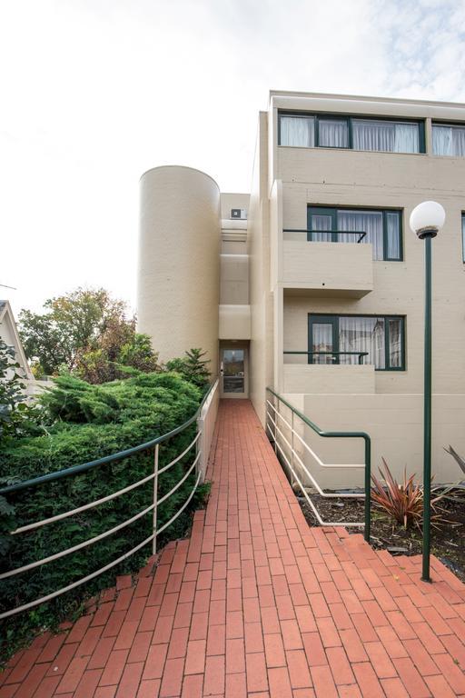 St Ives Apartments Хобарт Экстерьер фото