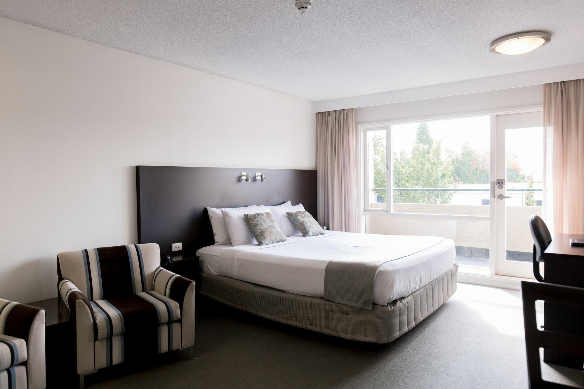 St Ives Apartments Хобарт Экстерьер фото