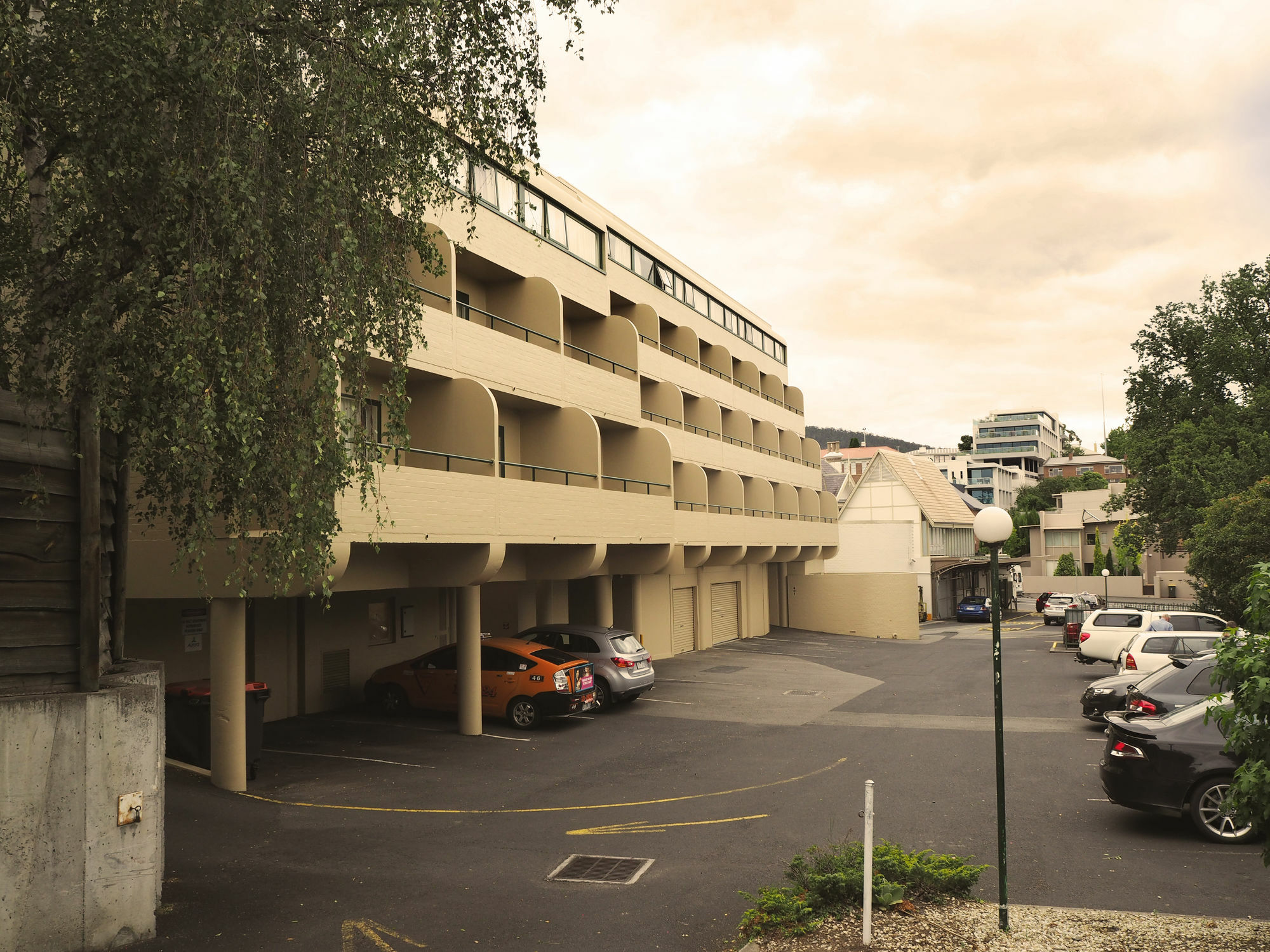 St Ives Apartments Хобарт Экстерьер фото