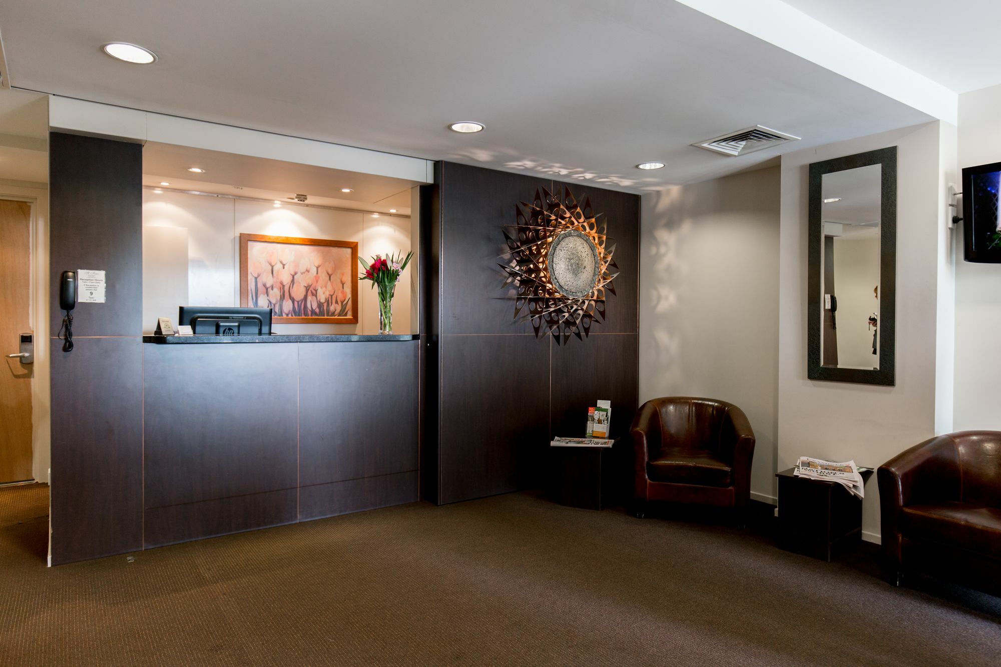 St Ives Apartments Хобарт Экстерьер фото